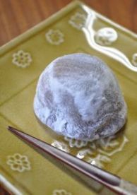 堺・八百源来弘堂の肉桂餅